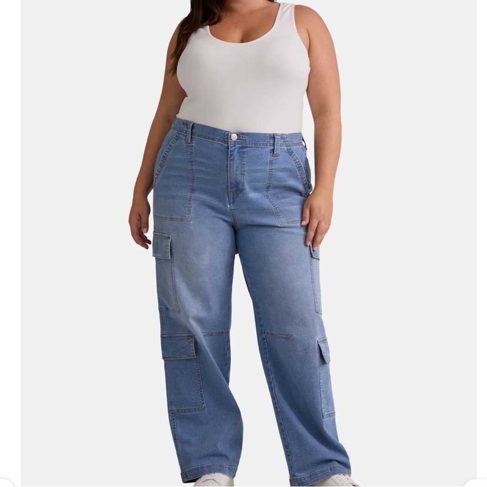 Women's Madden NYC Blue Cargo Jeans Sz 1X NWT